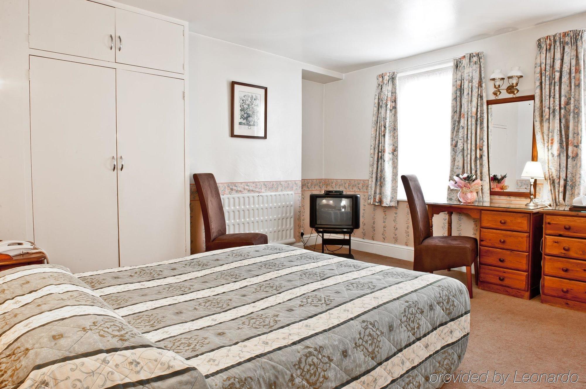 Talbot Hotel Leominster Kamer foto