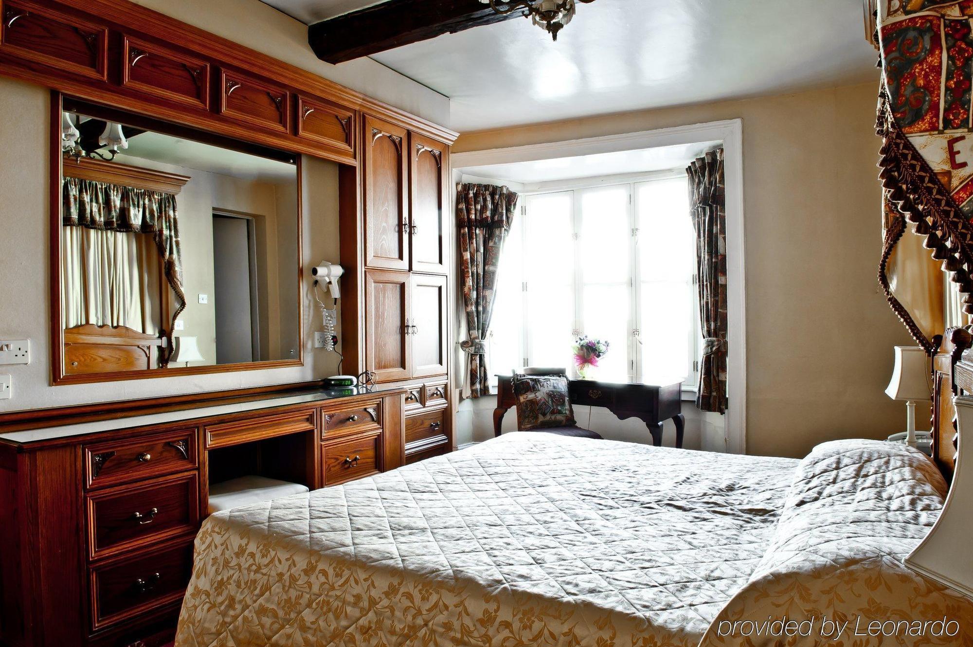 Talbot Hotel Leominster Kamer foto