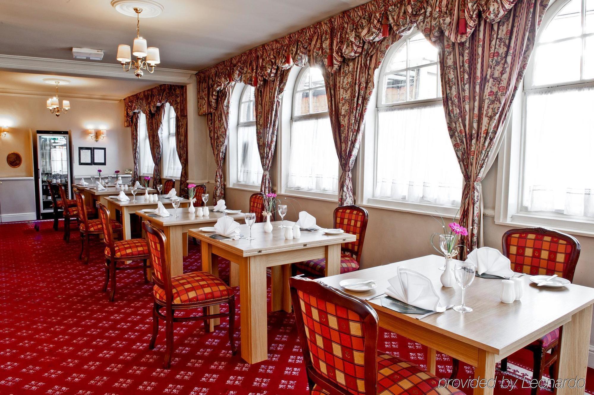 Talbot Hotel Leominster Restaurant foto